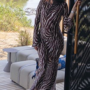 Realisation Par Gia dress